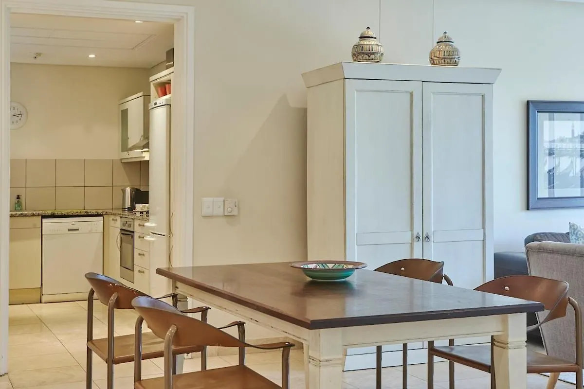 102 Ellesmere Cape Town Apartment