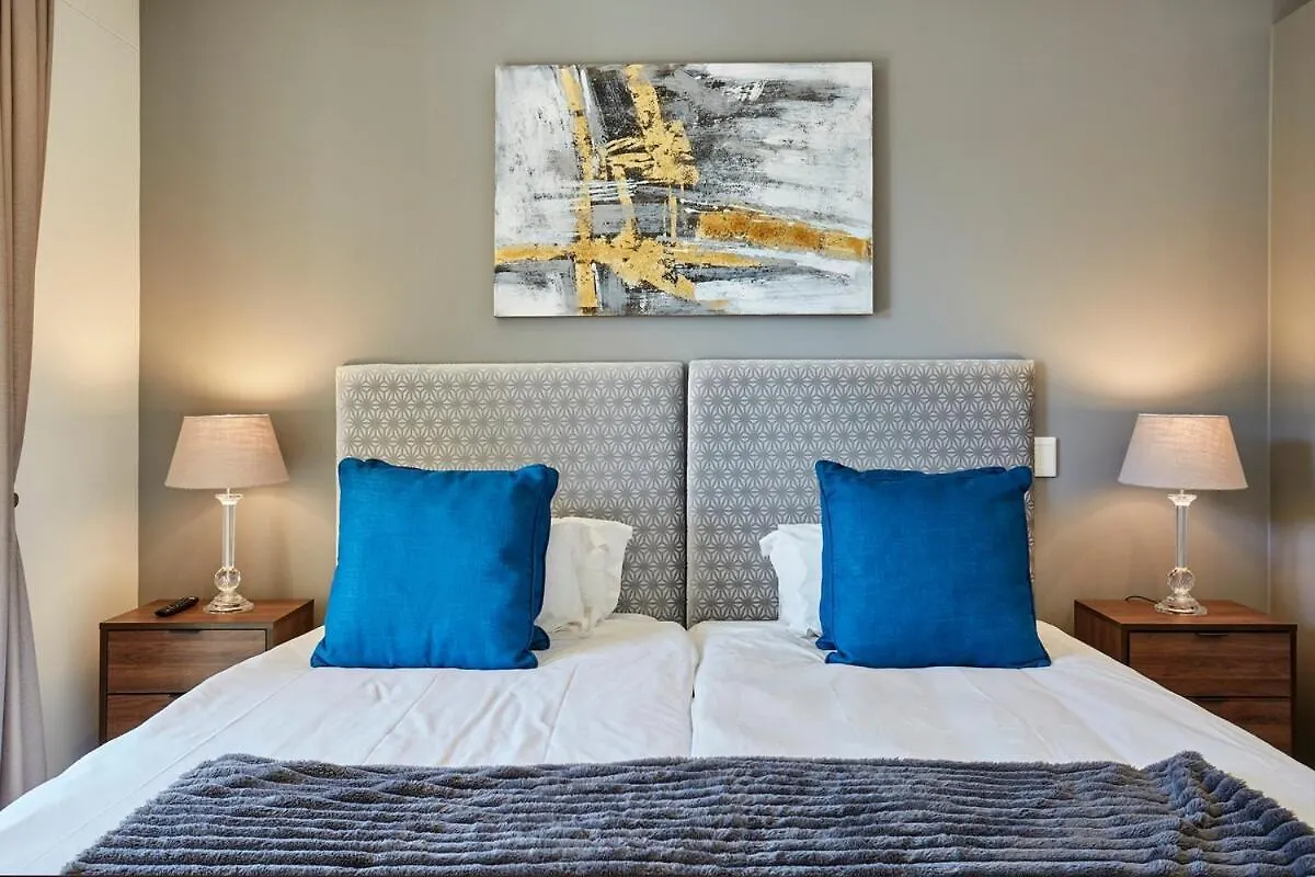102 Ellesmere Cape Town